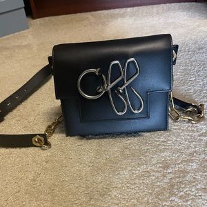 Off white crossbody 7x 5x